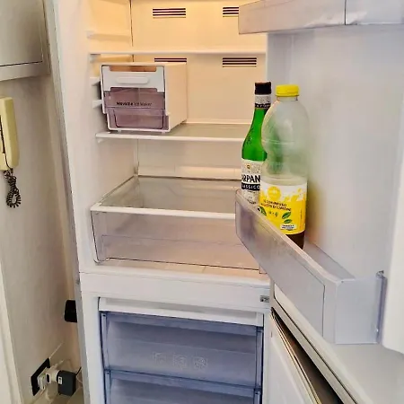 Cozy 2 Bedroom Flat 5 Minutes Walk From Station Appartement *
