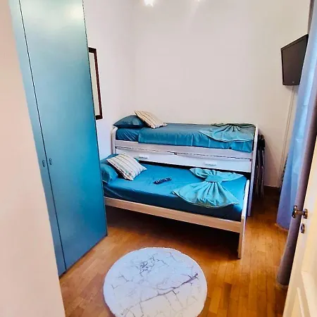 Cozy 2 Bedroom Flat 5 Minutes Walk From Station Appartement *